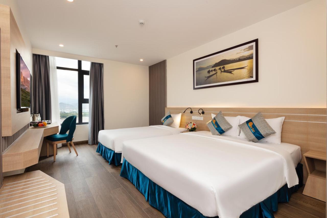 Lucky Sun Hotel Nha Trang Beach Eksteriør billede
